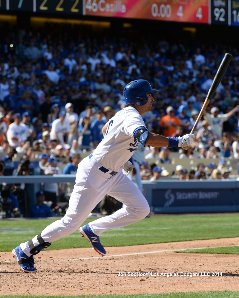 SAN FRANCISCO GIANT AT LOS ANGELES DODGERS