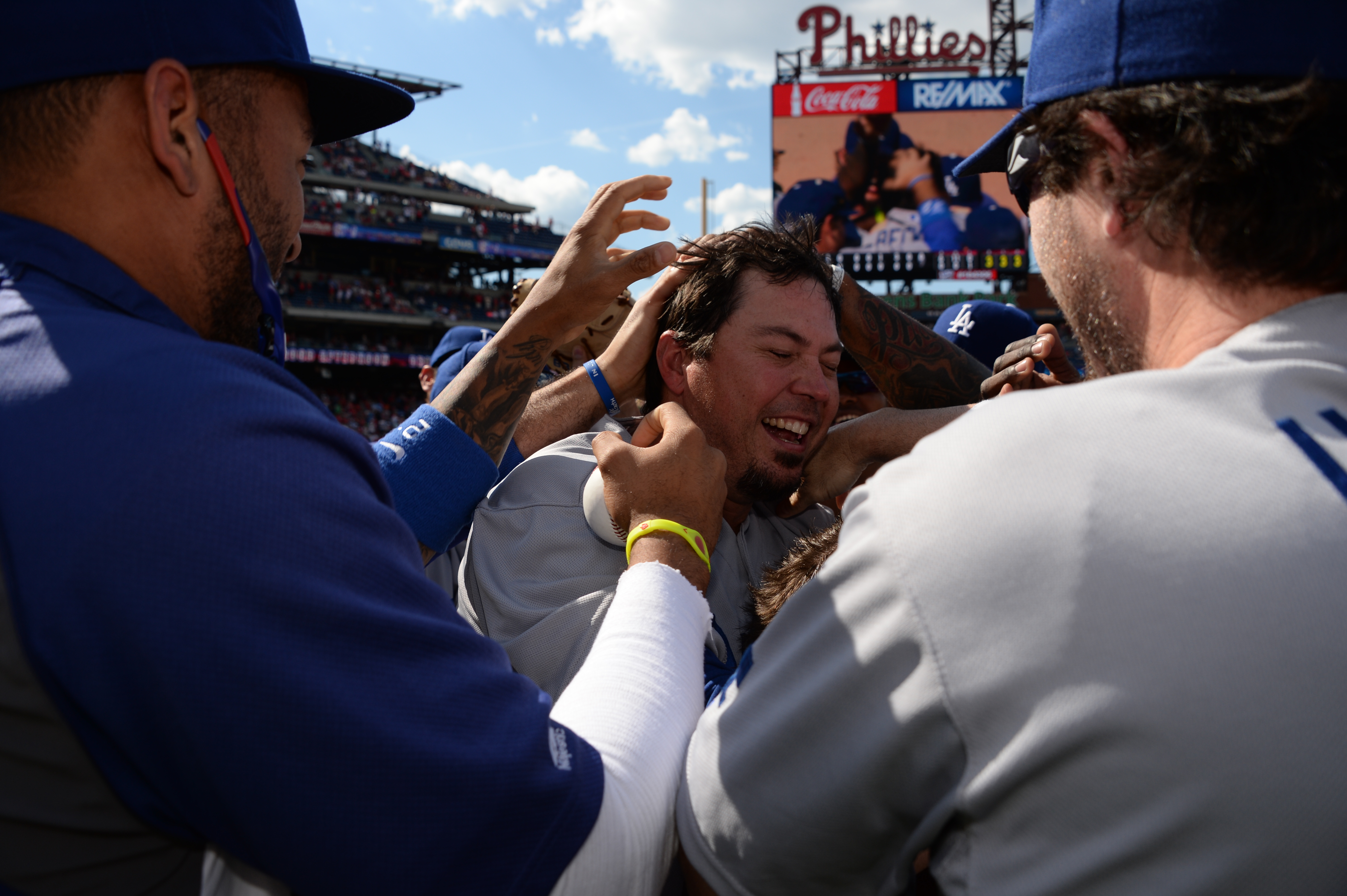 LOS ANGELES DODGERS VS PHILADELPHIA PHILLIES