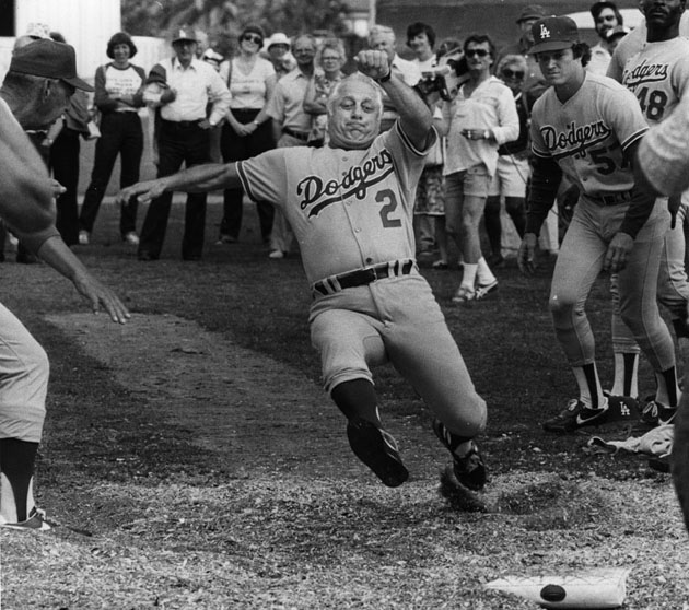 Would you have fired Tommy Lasorda before the 1981 season? – Dodger Thoughts